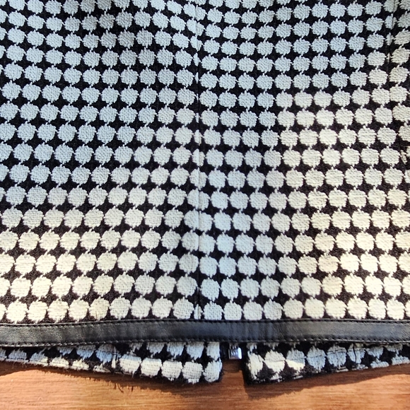 Size 2, Banana Republic Fitted Jacket, Black & White APolka Dot Tweed Blazer - Picture 5 of 10